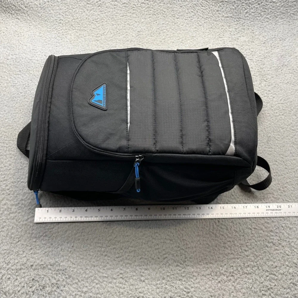 Arctic Zone 10002050 Black Blue Titan Deep Freeze 24 Can Backpack Cooler Bag